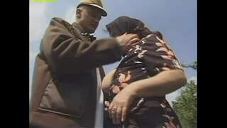 Vavy antitra avy any ambanivohitra